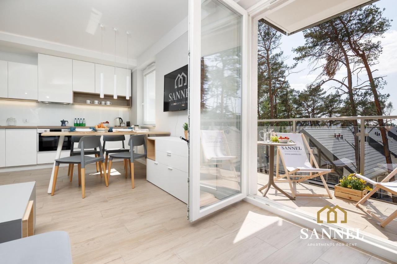 Apartament Sea Tide- Lesne Tarasy Dziwnowek-Sannel Apartments For Rent Bagian luar foto