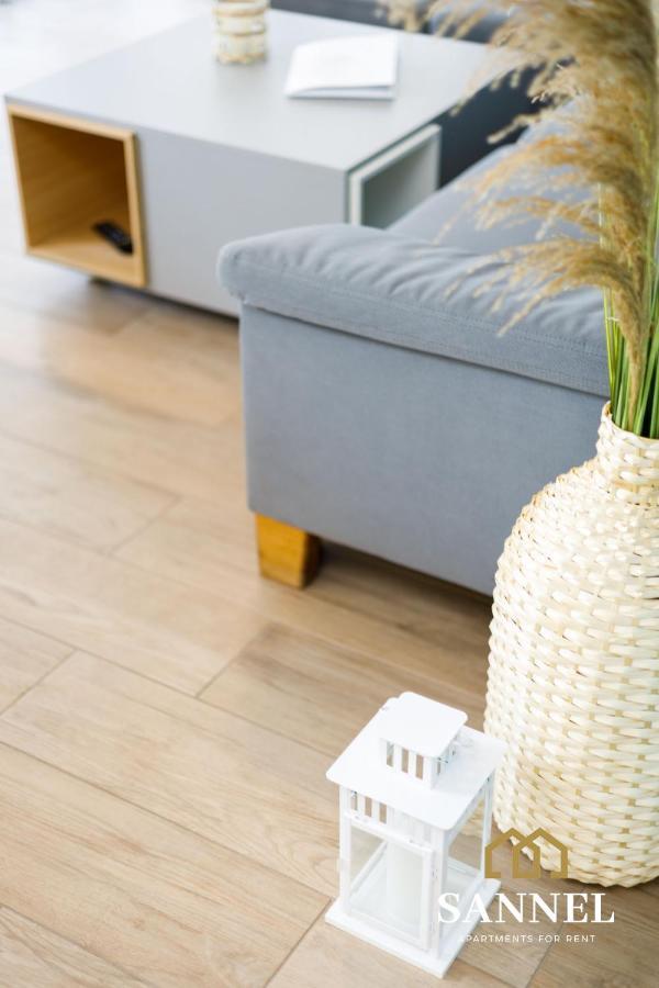 Apartament Sea Tide- Lesne Tarasy Dziwnowek-Sannel Apartments For Rent Bagian luar foto