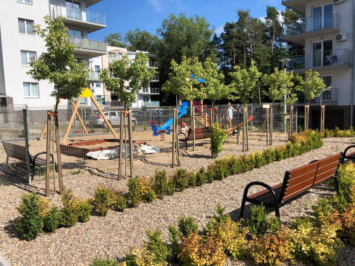 Apartament Sea Tide- Lesne Tarasy Dziwnowek-Sannel Apartments For Rent Bagian luar foto
